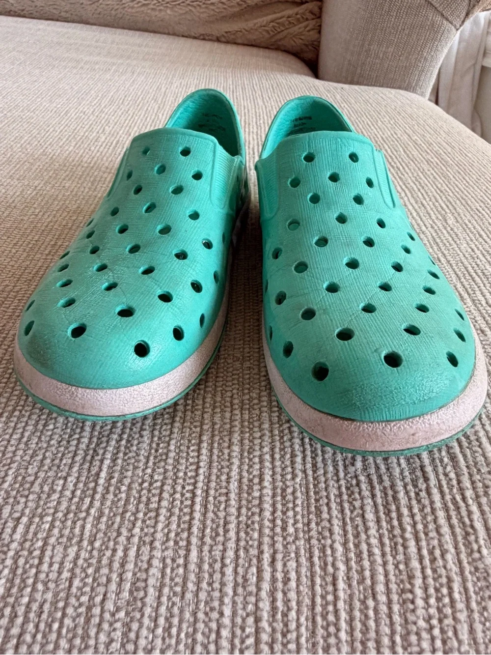 Cat & Jack Kids Teal Slip-On Water Shoes 10T